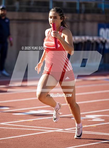 Thumbnail 1 in West Texas Relays photogallery.