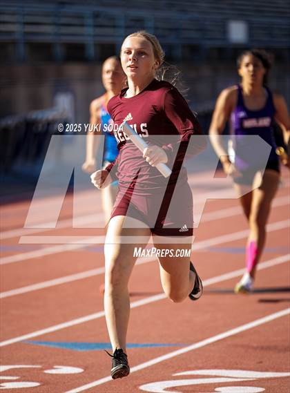 Thumbnail 1 in West Texas Relays photogallery.