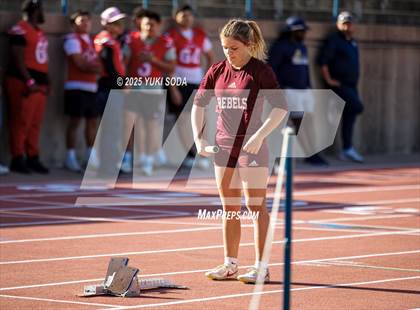 Thumbnail 1 in West Texas Relays photogallery.