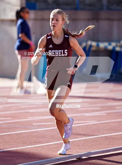 Thumbnail 1 in West Texas Relays photogallery.