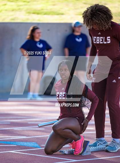Thumbnail 3 in West Texas Relays photogallery.