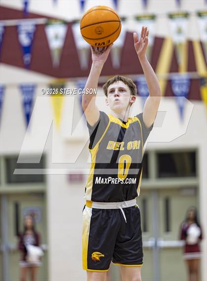 Thumbnail 3 in FR: Del Oro @ Whitney photogallery.