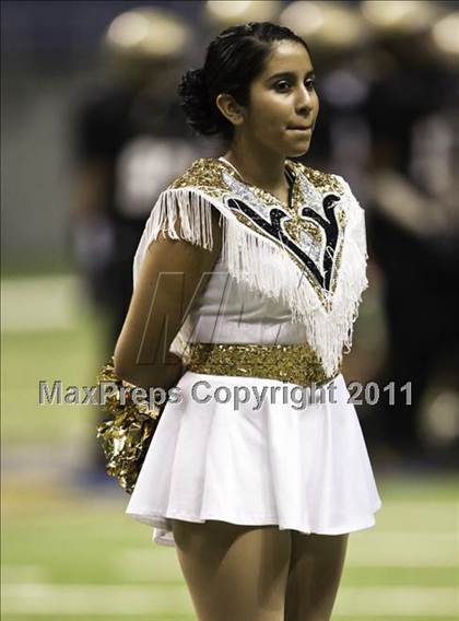 Thumbnail 2 in Uvalde vs. Seguin (Dave Campbell's Texas Football Classic) photogallery.