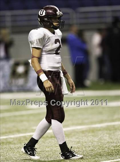 Thumbnail 1 in Uvalde vs. Seguin (Dave Campbell's Texas Football Classic) photogallery.