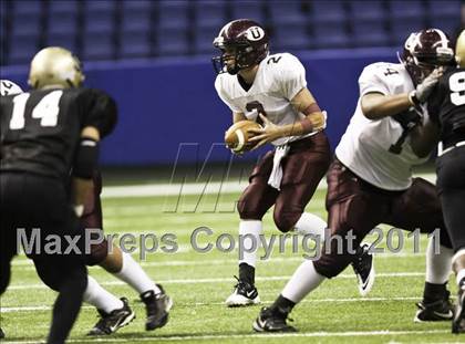 Thumbnail 1 in Uvalde vs. Seguin (Dave Campbell's Texas Football Classic) photogallery.