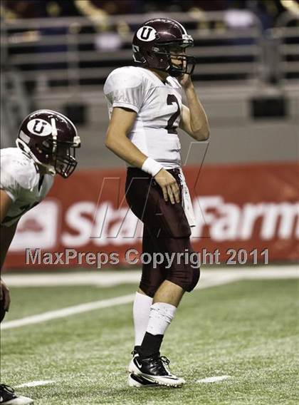 Thumbnail 1 in Uvalde vs. Seguin (Dave Campbell's Texas Football Classic) photogallery.