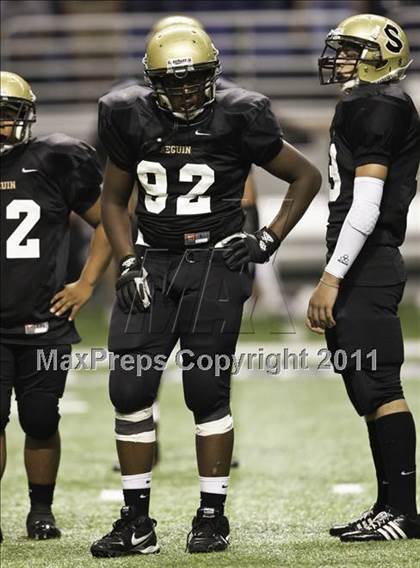 Thumbnail 1 in Uvalde vs. Seguin (Dave Campbell's Texas Football Classic) photogallery.