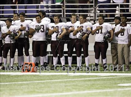 Thumbnail 2 in Uvalde vs. Seguin (Dave Campbell's Texas Football Classic) photogallery.