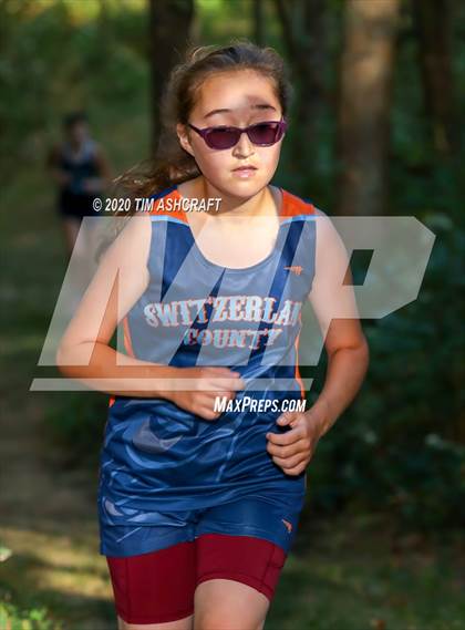 Thumbnail 1 in South Dearborn Invitational photogallery.