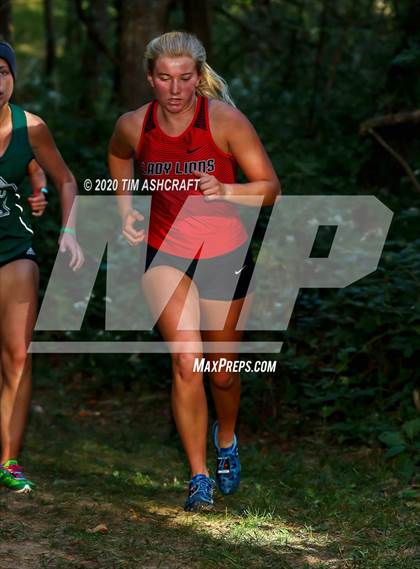 Thumbnail 1 in South Dearborn Invitational photogallery.