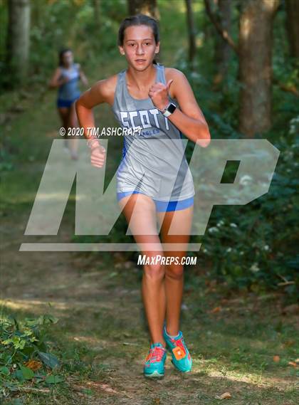 Thumbnail 1 in South Dearborn Invitational photogallery.