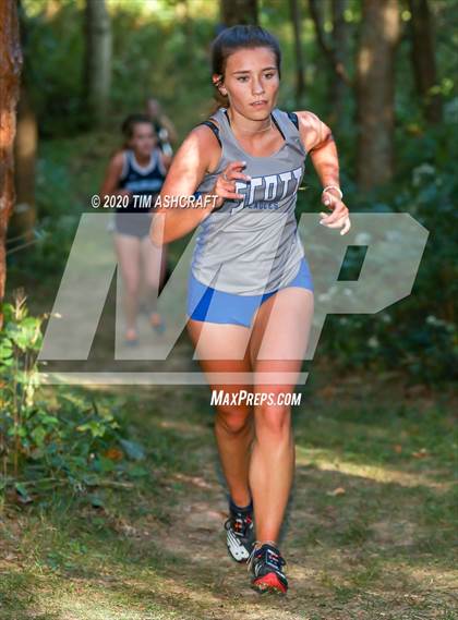 Thumbnail 3 in South Dearborn Invitational photogallery.