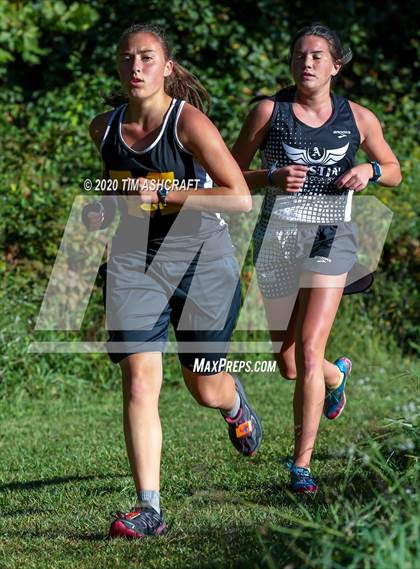 Thumbnail 2 in South Dearborn Invitational photogallery.
