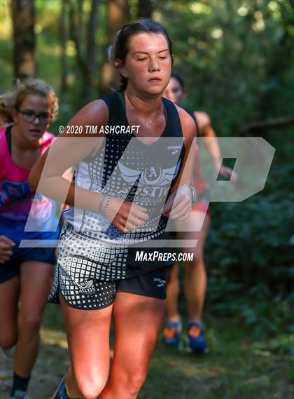 Thumbnail 1 in South Dearborn Invitational photogallery.