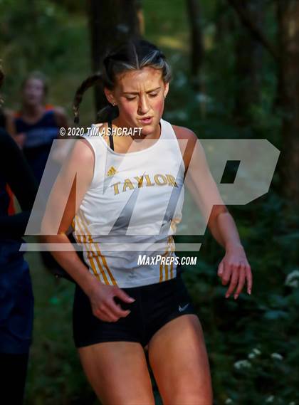 Thumbnail 2 in South Dearborn Invitational photogallery.