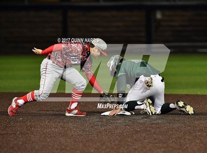 Thumbnail 1 in Thornton Fractional South vs. Evergreen Park photogallery.