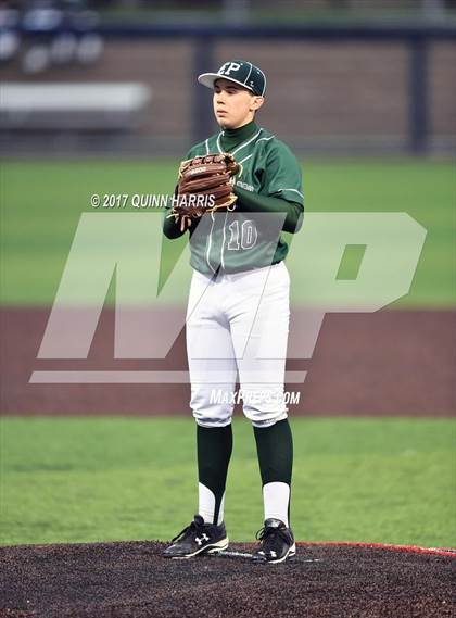 Thumbnail 1 in Thornton Fractional South vs. Evergreen Park photogallery.