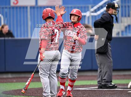 Thumbnail 2 in Thornton Fractional South vs. Evergreen Park photogallery.
