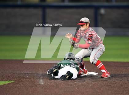Thumbnail 1 in Thornton Fractional South vs. Evergreen Park photogallery.
