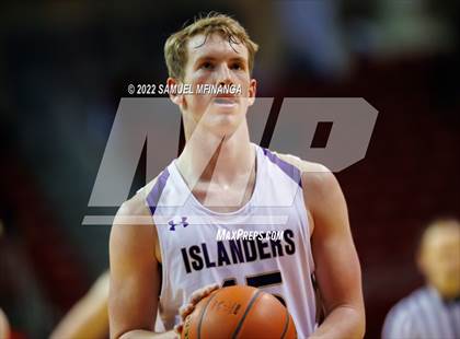 Thumbnail 1 in Omaha Westside vs. Grand Island photogallery.