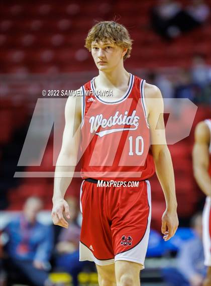Thumbnail 1 in Omaha Westside vs. Grand Island photogallery.
