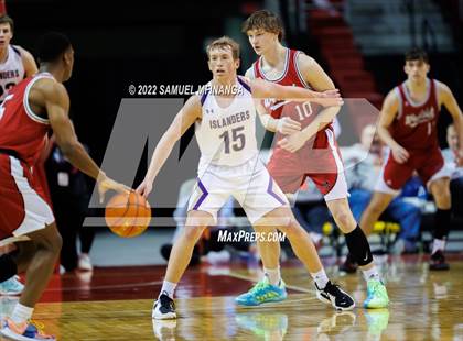 Thumbnail 1 in Omaha Westside vs. Grand Island photogallery.