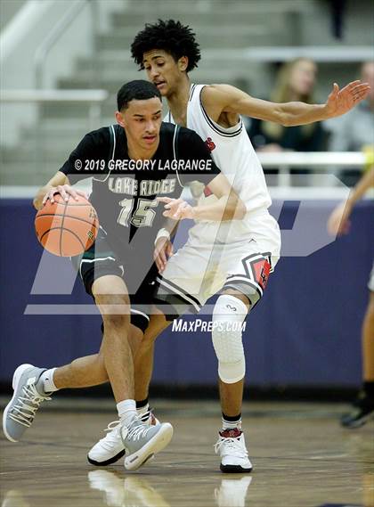Thumbnail 2 in Lake Ridge vs Lake Highlands photogallery.