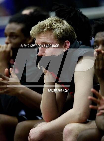 Thumbnail 1 in Lake Ridge vs Lake Highlands photogallery.