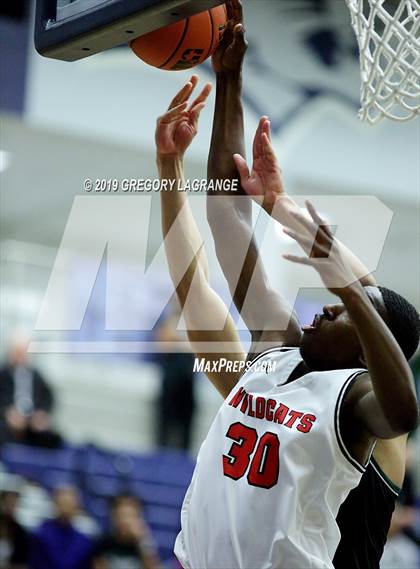 Thumbnail 2 in Lake Ridge vs Lake Highlands photogallery.