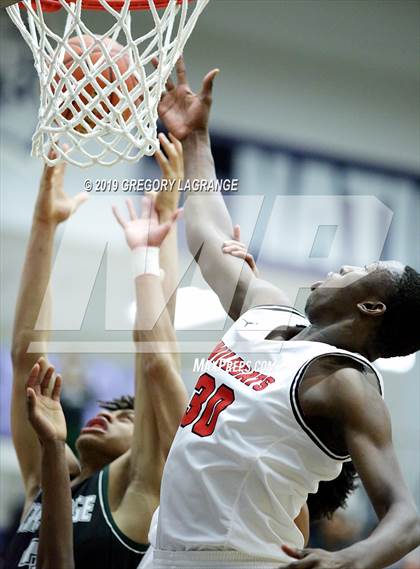 Thumbnail 3 in Lake Ridge vs Lake Highlands photogallery.