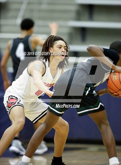 Thumbnail 2 in Lake Ridge vs Lake Highlands photogallery.