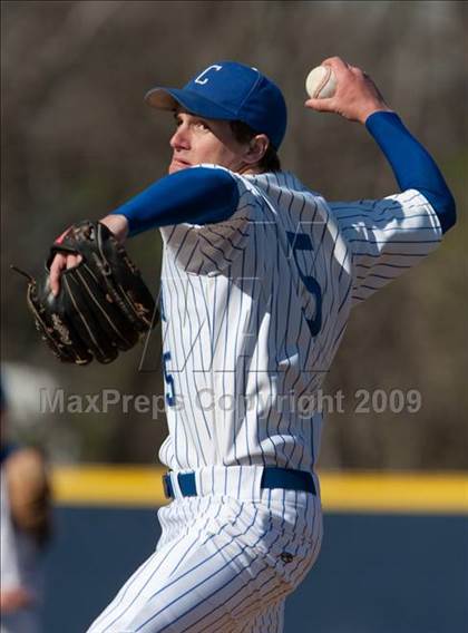 Thumbnail 2 in Highlands @ Covington Catholic photogallery.