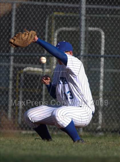 Thumbnail 2 in Highlands @ Covington Catholic photogallery.