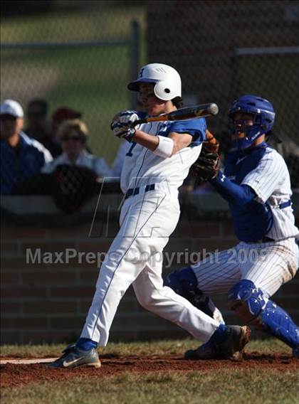 Thumbnail 3 in Highlands @ Covington Catholic photogallery.