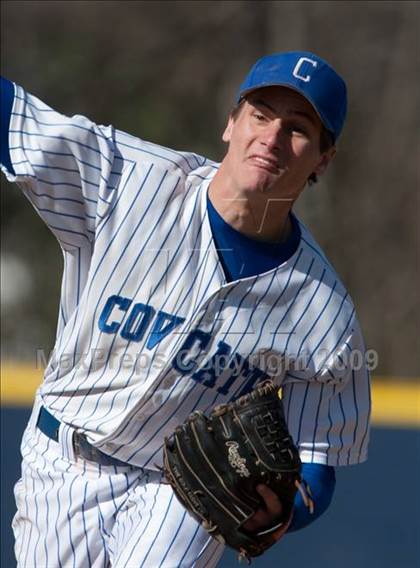 Thumbnail 2 in Highlands @ Covington Catholic photogallery.