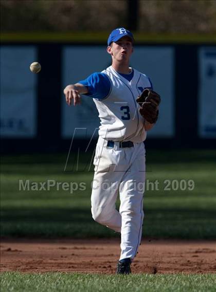 Thumbnail 2 in Highlands @ Covington Catholic photogallery.