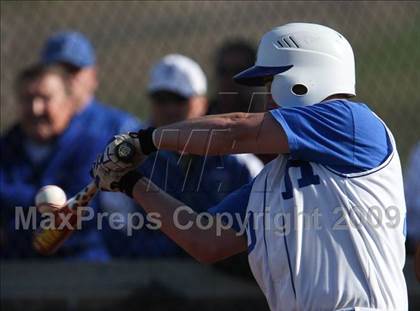 Thumbnail 3 in Highlands @ Covington Catholic photogallery.