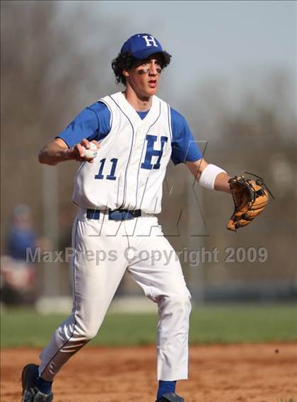 Thumbnail 1 in Highlands @ Covington Catholic photogallery.