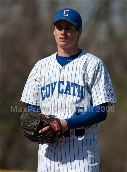 Thumbnail 3 in Highlands @ Covington Catholic photogallery.