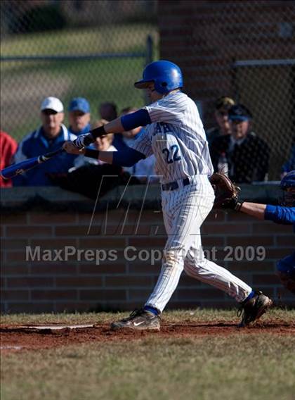Thumbnail 2 in Highlands @ Covington Catholic photogallery.