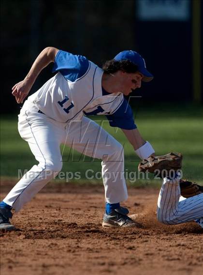 Thumbnail 2 in Highlands @ Covington Catholic photogallery.