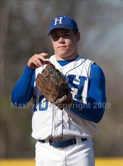 Thumbnail 2 in Highlands @ Covington Catholic photogallery.