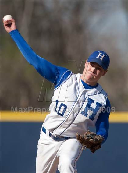 Thumbnail 3 in Highlands @ Covington Catholic photogallery.
