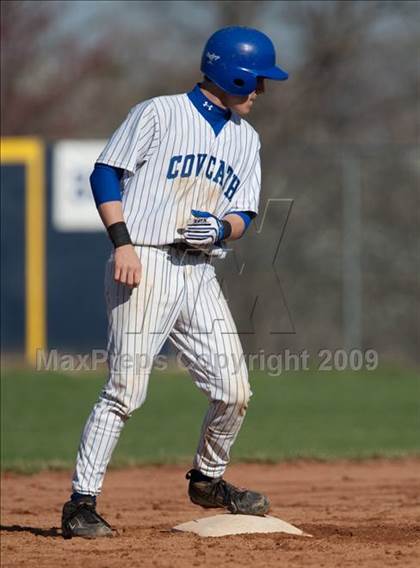 Thumbnail 2 in Highlands @ Covington Catholic photogallery.