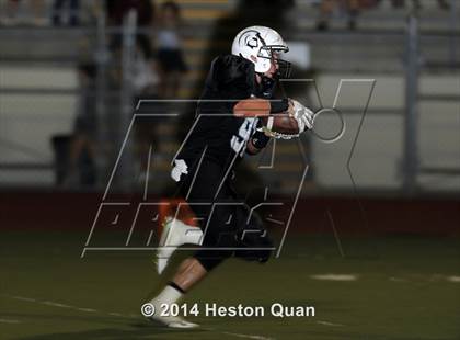 Thumbnail 3 in Villa Park vs. Cabrillo photogallery.