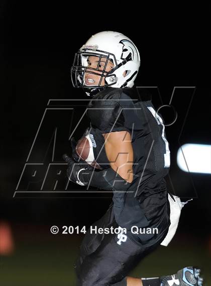 Thumbnail 2 in Villa Park vs. Cabrillo photogallery.