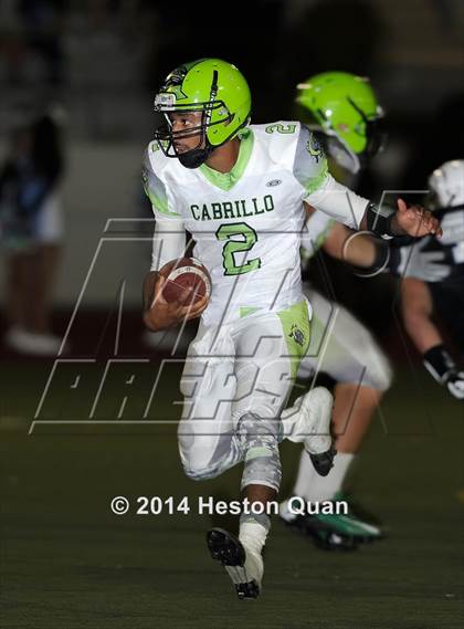 Thumbnail 2 in Villa Park vs. Cabrillo photogallery.