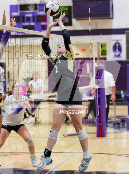 Thumbnail 2 in Daleville vs. Leo (Leo Invite) photogallery.