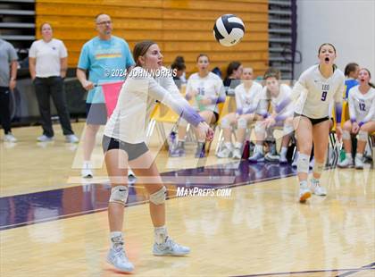 Thumbnail 3 in Daleville vs. Leo (Leo Invite) photogallery.