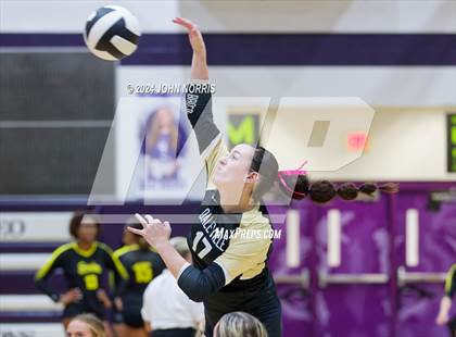 Thumbnail 3 in Daleville vs. Leo (Leo Invite) photogallery.